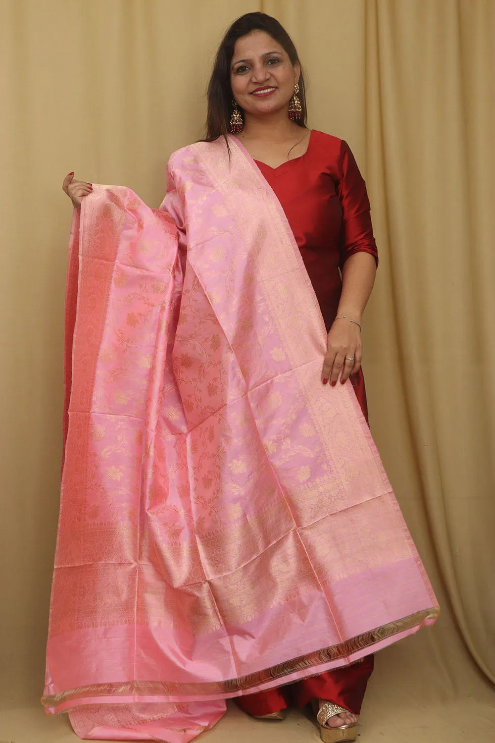 Exquisite Pink Banarasi Handloom Pure Katan Silk Dupatta