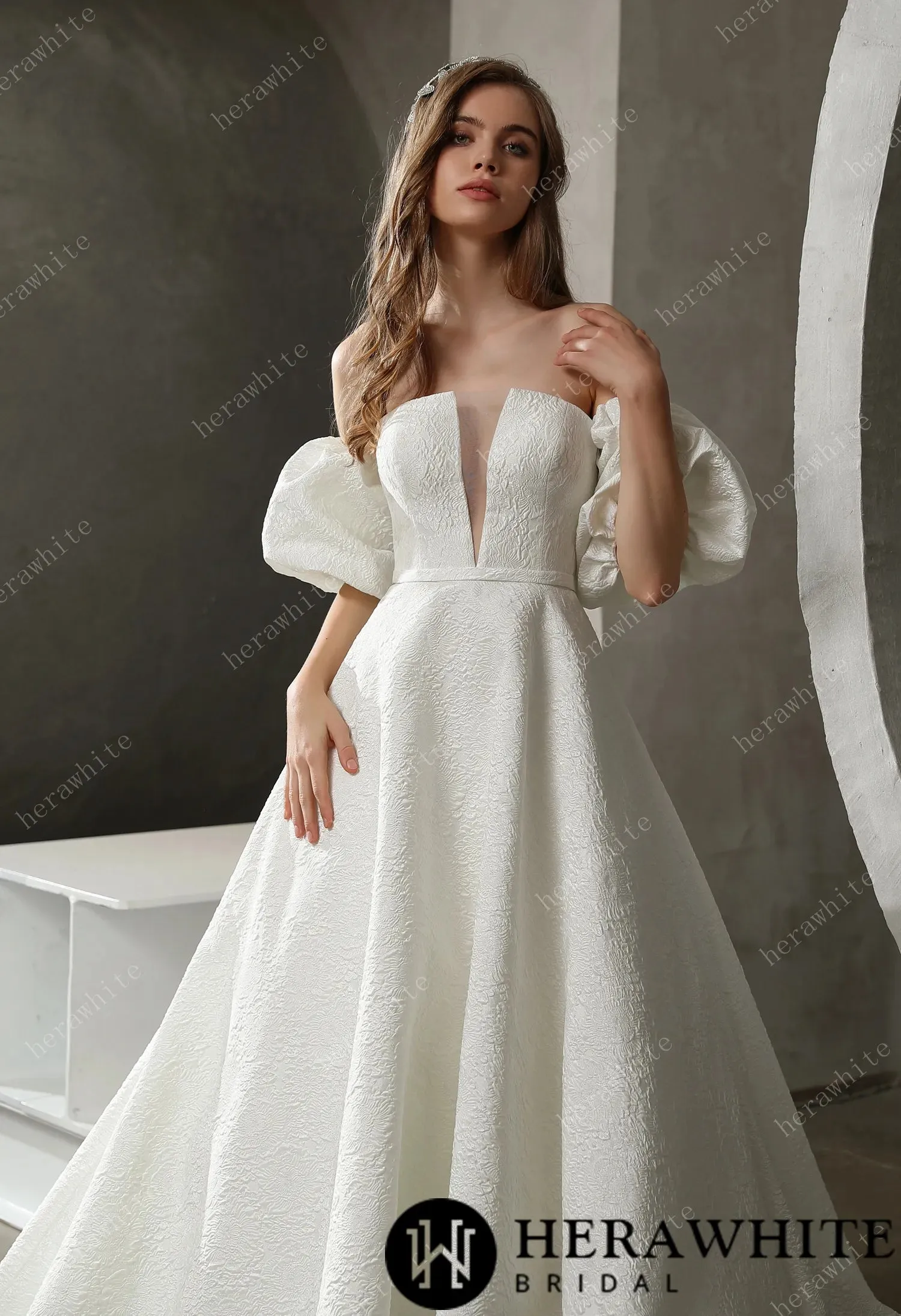 Hera White / Clean Strapless Ball Gown with Satin Jacquard