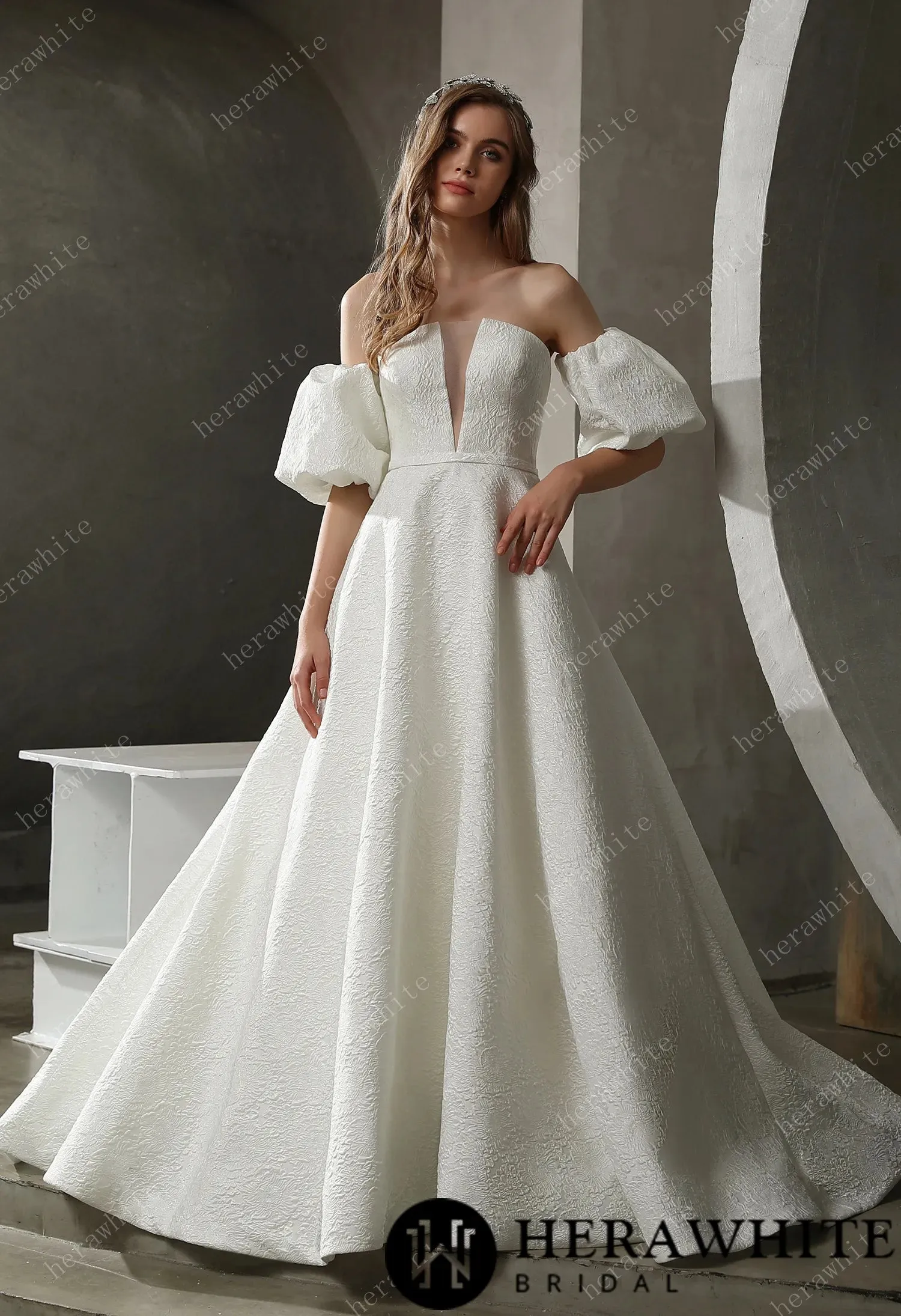 Hera White / Clean Strapless Ball Gown with Satin Jacquard