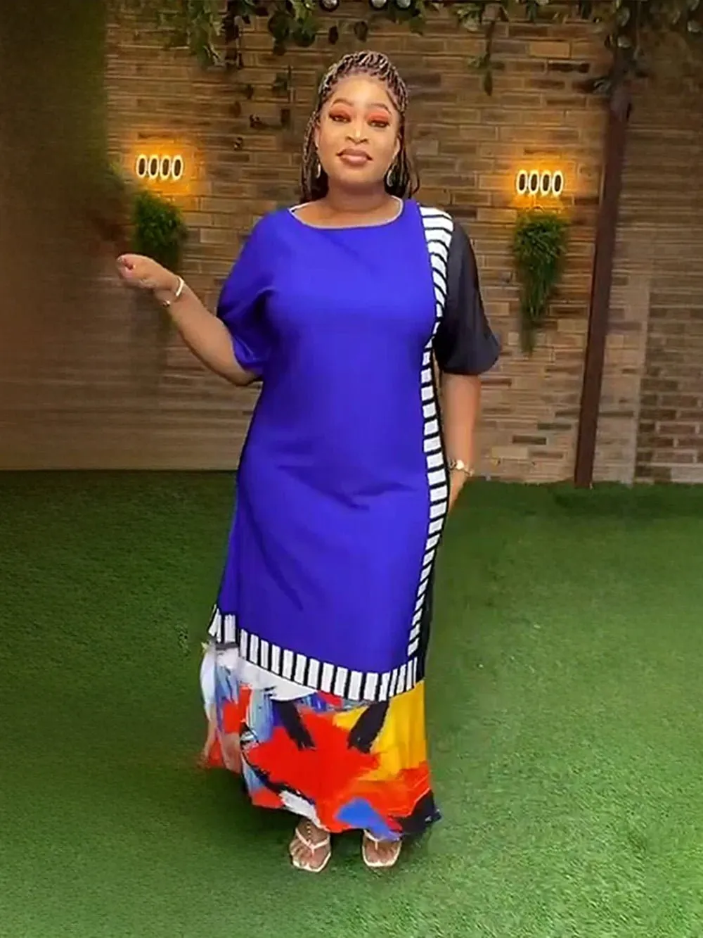 Refined African Dresses: Muslim Fashion Maxi Dress with Short Sleeves, Loose Fit, Dashiki Ankara Print